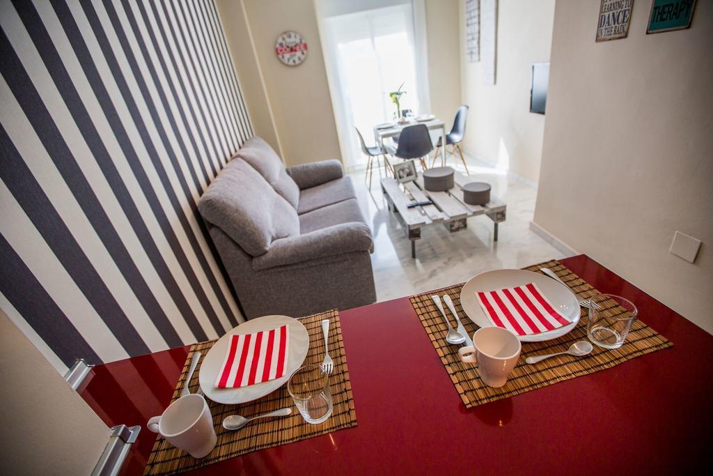 Ab Dominicum Apartamentos Malaga Room photo